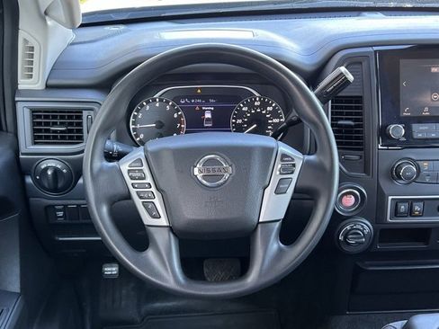 Certified 2022 Nissan Titan S w/ S Utility Package image 14