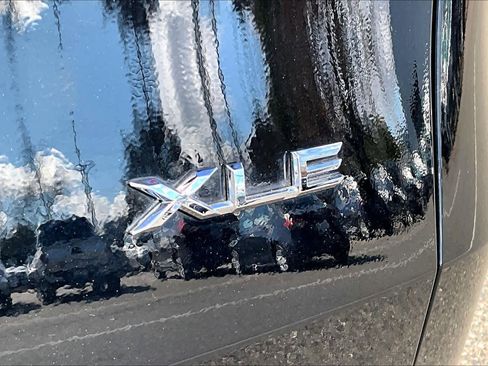 Certified 2025 Toyota Grand Highlander XLE image 9