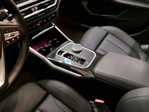 Used 2024 BMW i4 eDrive35 w/ Premium Package image 19