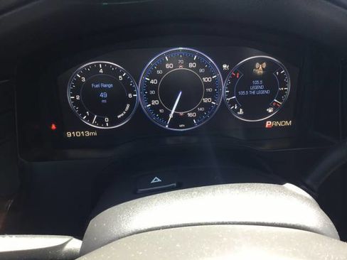 Used 2015 Cadillac Escalade Premium AWD/4WD image 16