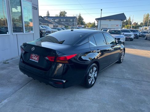 Used 2020 Nissan Altima 2.5 S FWD image 7
