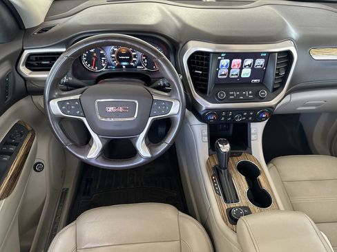Used 2019 GMC Acadia Denali w/ Technology Package image 17