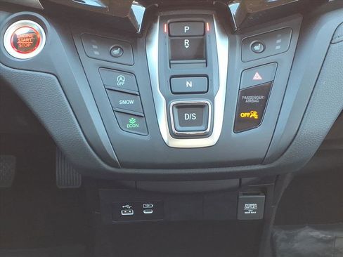 Certified 2025 Honda Odyssey EX-L image 28