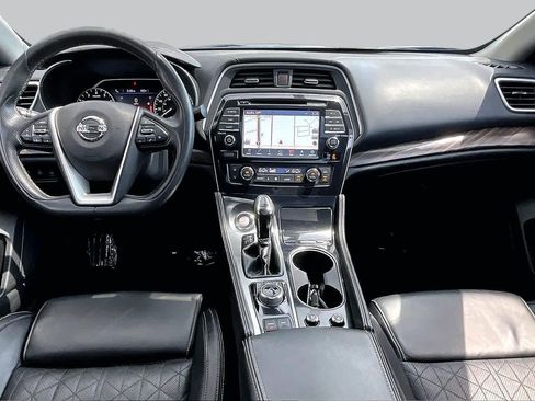 Used 2018 Nissan Maxima Platinum FWD image 16