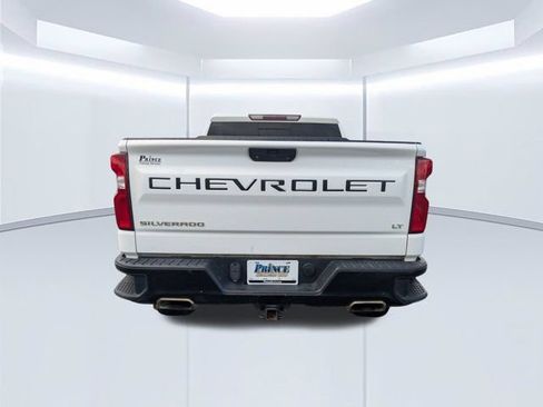 Used 2021 Chevrolet Silverado 1500 LT Trail Boss w/ Convenience Package II AWD/4WD image 5