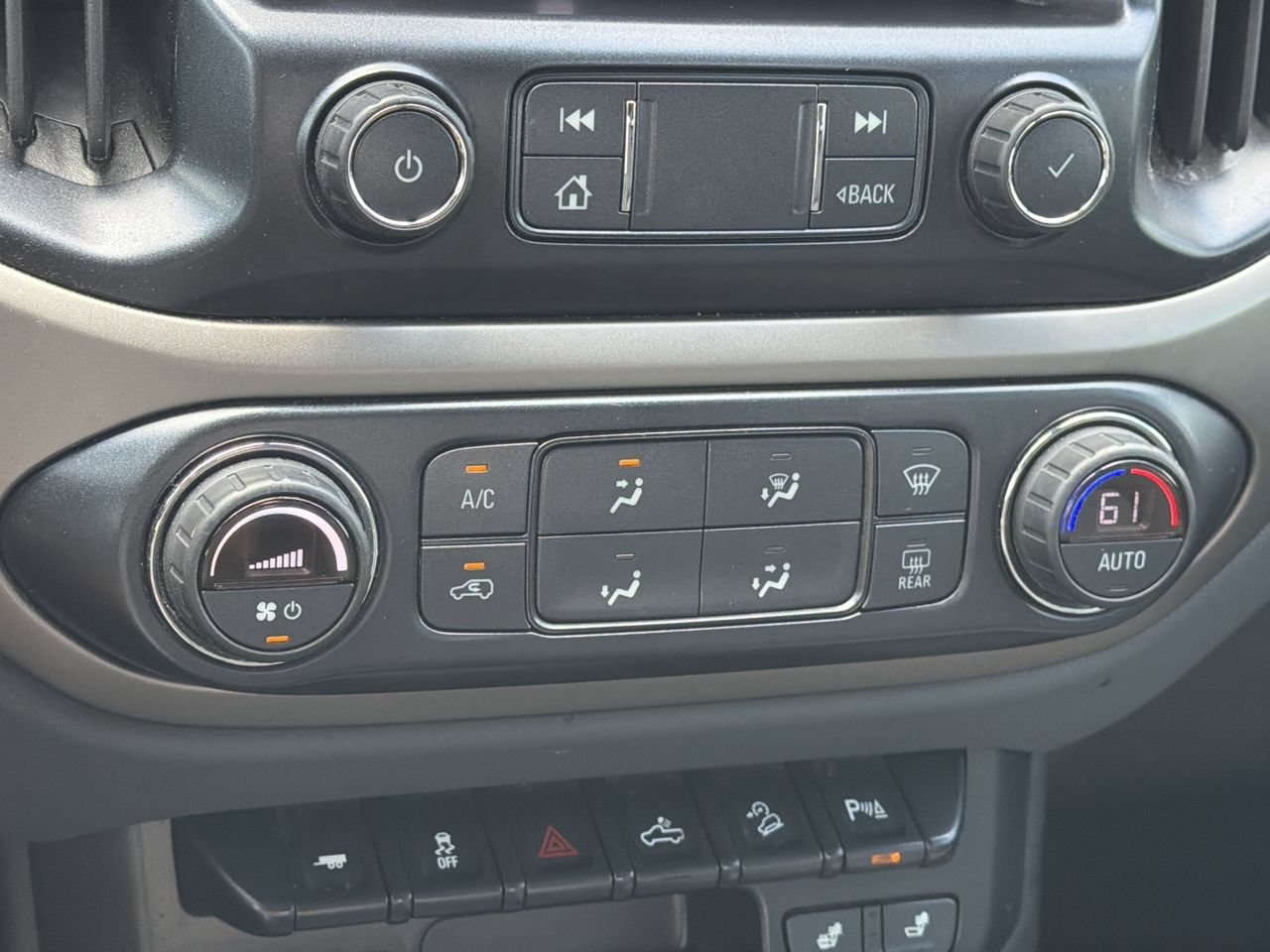 Used 2019 Chevrolet Colorado Z71 RWD image 22