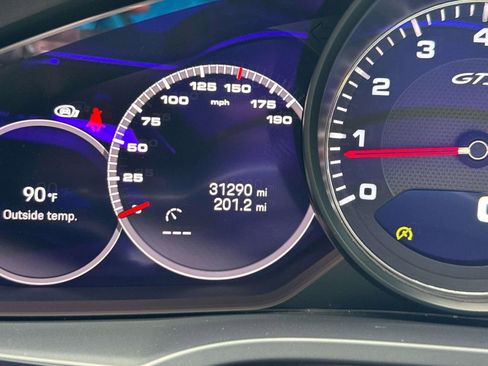 Certified 2023 Porsche Cayenne GTS AWD/4WD image 28