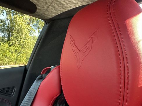 Used 2022 Chevrolet Corvette Stingray Premium Conv w/ Z51 Performance Package RWD image 27