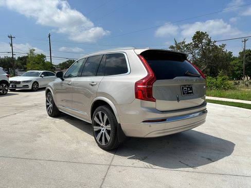 Certified 2024 Volvo XC90 T8 Plus w/ Protection Package Premier image 4