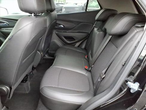Used 2021 Buick Encore Preferred w/ Safety Package image 9