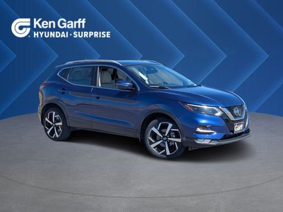 Used 2022 Nissan Rogue Sport SL w/ Premium Package