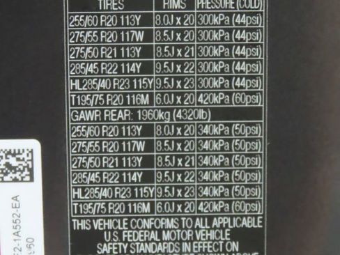 New 2026 Land Rover Range Rover Long Wheelbase SE image 34