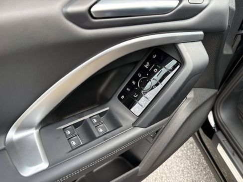 Certified 2025 Audi Q5 Premium Plus AWD/4WD image 18