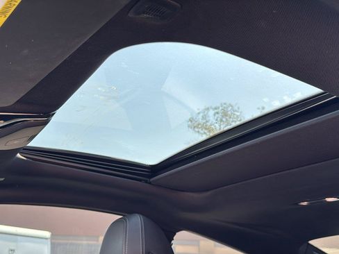 Used 2023 BMW 430i Coupe w/ Parking Assistance Package RWD image 21