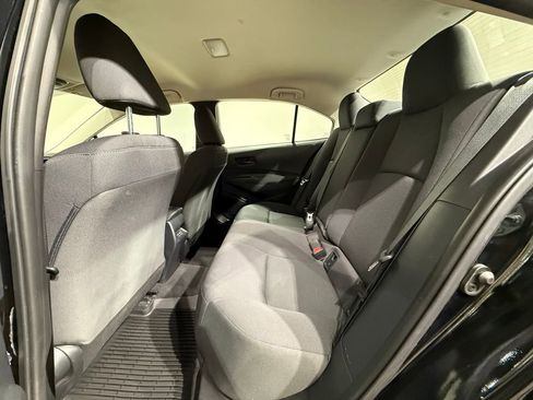 Used 2024 Toyota Corolla LE FWD image 17