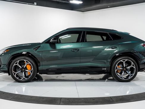 Used 2023 Lamborghini Urus S image 6