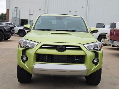 Used 2023 Toyota 4Runner TRD Off-Road Premium w/ Moonroof Package AWD/4WD image 2