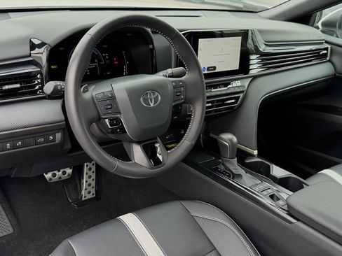 Certified 2025 Toyota Camry SE w/ Convenience Package FWD image 28