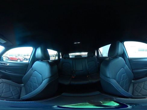 Used 2025 Volkswagen Atlas Cross Sport SE image 42