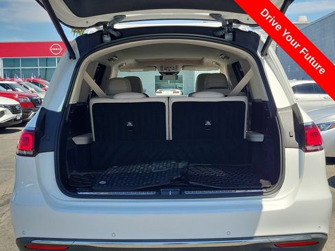 Used 2022 Mercedes-Benz GLS 450 4MATIC image 26