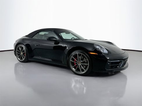 Certified 2023 Porsche 911 Carrera 4S image 9