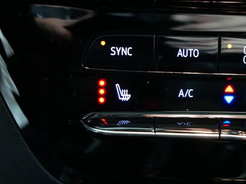 New 2026 Buick Encore GX Avenir w/ Avenir Technology Package image 26