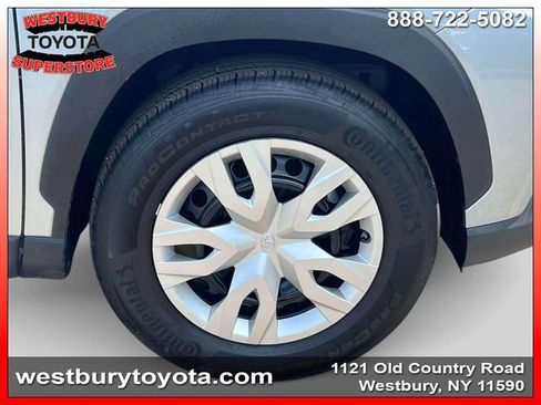 Certified 2024 Toyota Corolla Cross L AWD/4WD image 14