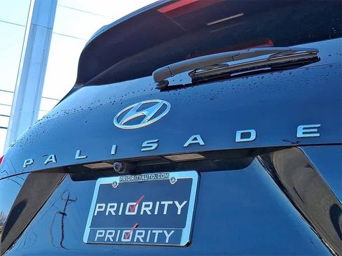 Used 2024 Hyundai Palisade SEL image 30