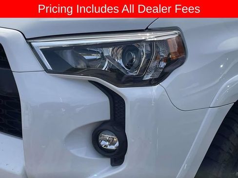 Used 2024 Toyota 4Runner SR5 Premium w/ Moonroof Package AWD/4WD image 2