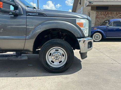 Used 2016 Ford F350 XL AWD/4WD image 2