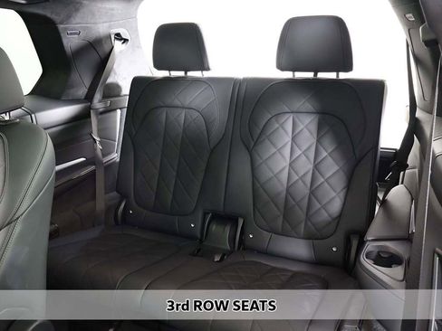 Used 2023 BMW X7 xDrive40i w/ M Sport Package image 12