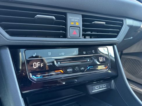 New 2026 Volkswagen Jetta GLI Autobahn FWD image 11