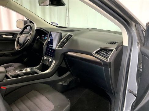 Used 2024 Ford Edge SE AWD/4WD image 28
