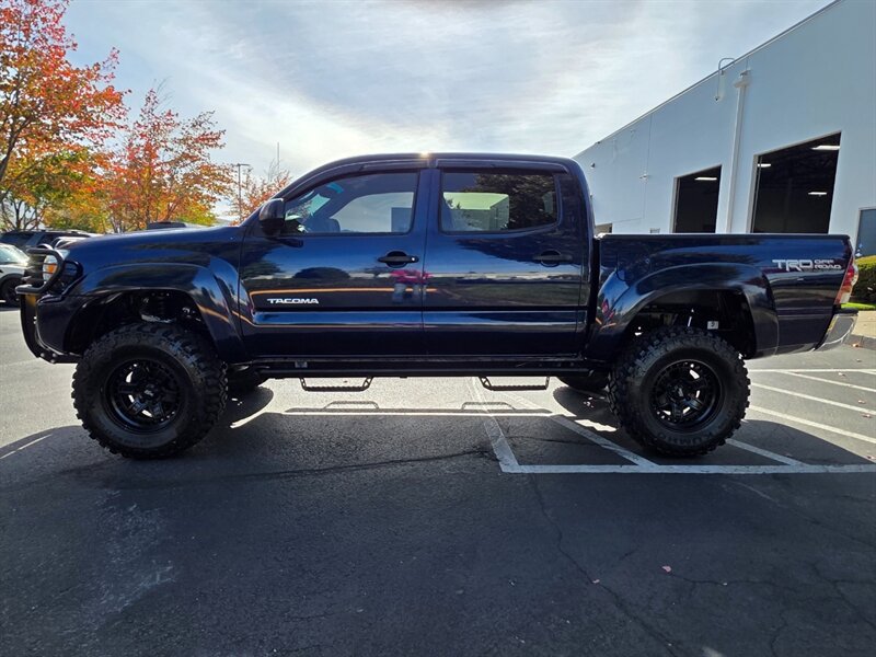 Used 2012 Toyota Tacoma 4x4 Double Cab w/ TRD Off-Road Pkg image 3