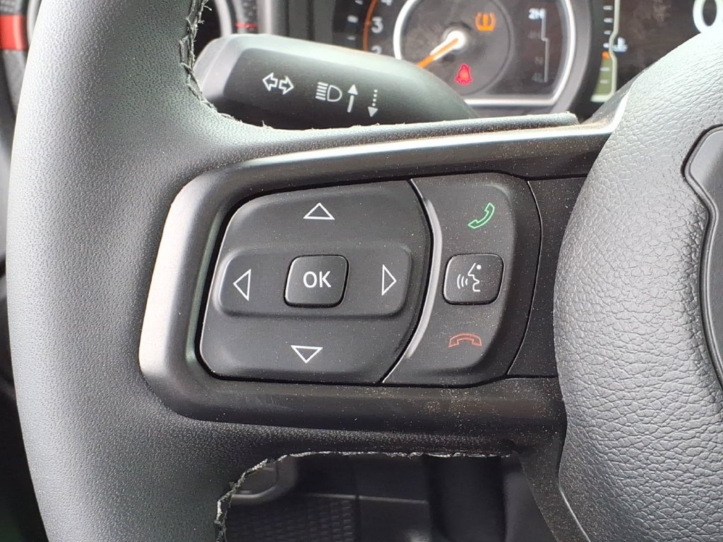 Used 2026 Jeep Gladiator Sport AWD/4WD image 30