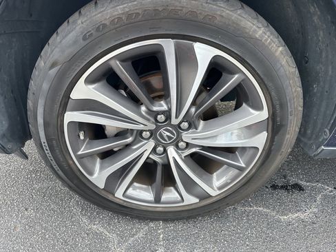 Used 2019 Acura MDX SH-AWD w/ Technology Package image 9