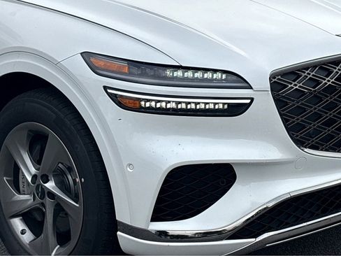 New 2026 Genesis GV70 2.5T Advanced AWD/4WD image 29