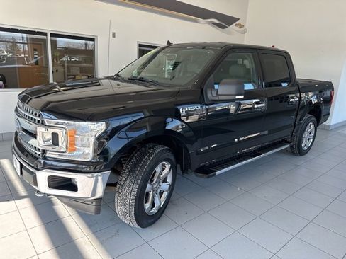 Used 2020 Ford F150 XLT w/ Equipment Group 302A Luxury image 3