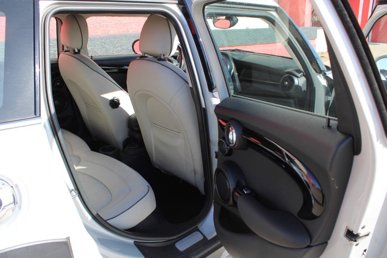 Used 2018 MINI Cooper S FWD image 16