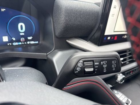 New 2026 Ford Explorer ST-Line w/ ST-Line Street Pack image 30