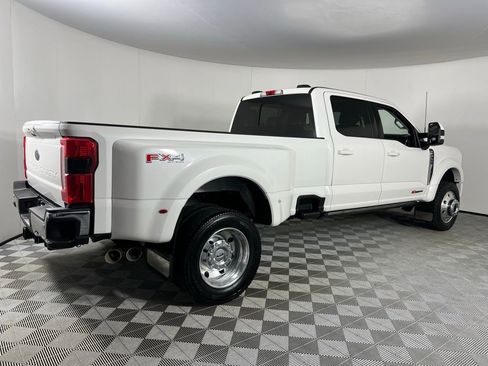 Used 2023 Ford F450 Lariat w/ Lariat Ultimate Package image 5