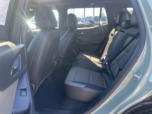 New 2026 Chevrolet Equinox LT w/ Convenience Package II image 28