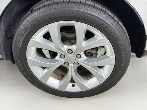 Used 2020 Land Rover Range Rover Evoque SE AWD/4WD image 31