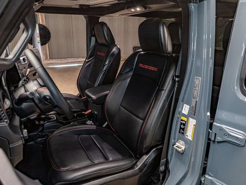 Used 2024 Jeep Wrangler Unlimited Rubicon AWD/4WD image 20