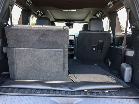 Used 2026 Lexus GX 550 w/ Accessory Package (ZB) AWD/4WD image 26