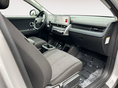 Used 2024 Hyundai Ioniq 5 SEL AWD/4WD image 26