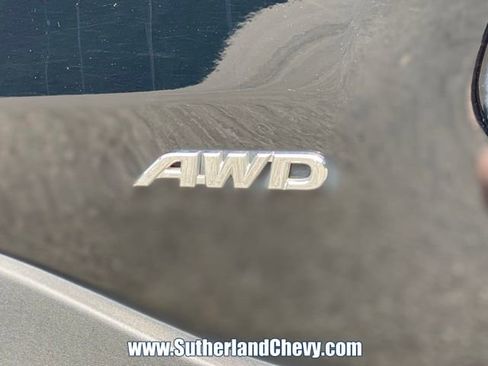 Used 2024 Toyota RAV4 LE AWD/4WD image 11