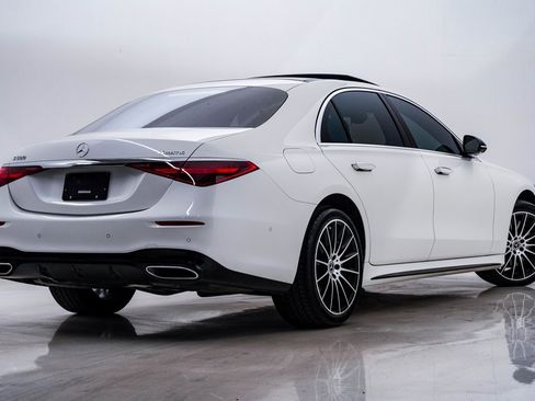 Used 2022 Mercedes-Benz S 580 4MATIC Sedan image 9
