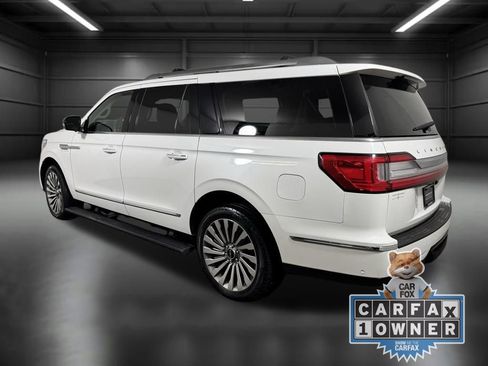 Used 2020 Lincoln Navigator L Reserve w/ Luxury Package image 4