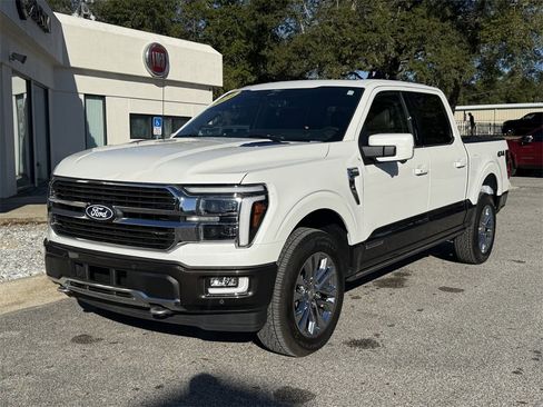 Used 2024 Ford F150 King Ranch image 9